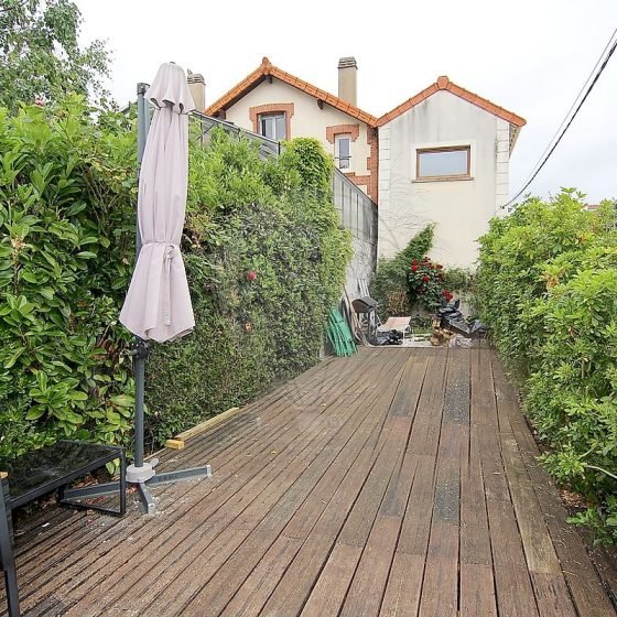 cf98bbee-2c26-48cc-bcb8-421053f6e894