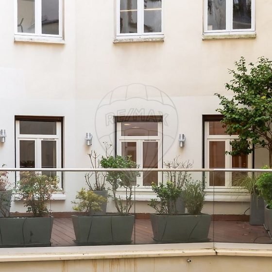 d5093e3c-5504-4f94-a723-2af6a77a014b