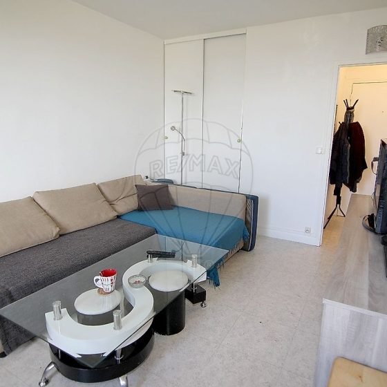 d61311f3-8bb7-48ec-82f1-9429a17a45ae