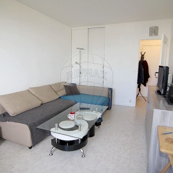 d91955b8-f5f6-49f4-86a6-c48676dc3e7f