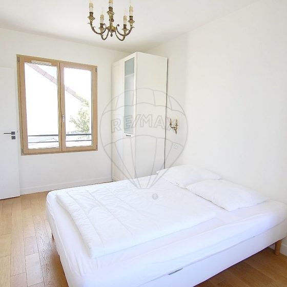 da70d537-1c27-483e-a0d8-ad920dcf3956