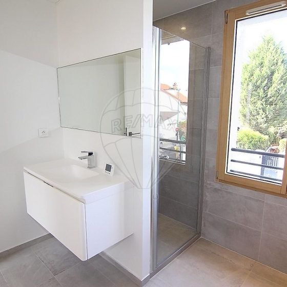 e3503343-96e6-40c4-a54a-c9d560979c90