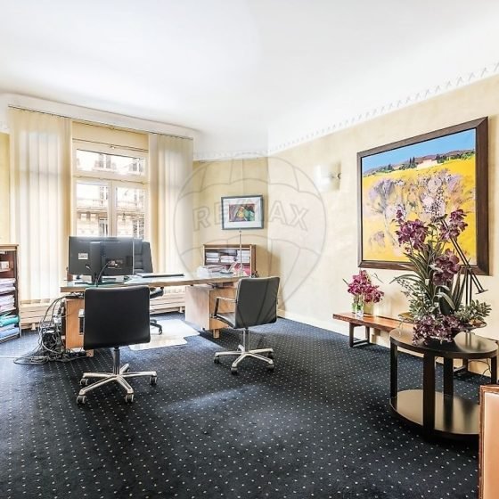 e6127f26-c2d3-48ea-a359-7e8d2f0069f9