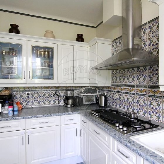 e9fac907-6f7b-43f5-890f-c31b71583841