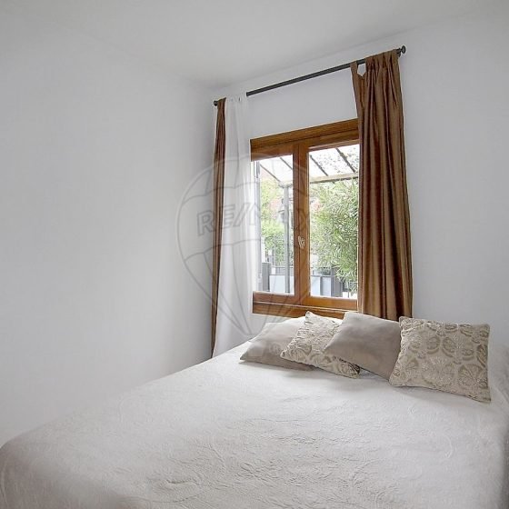 ef3dc59a-aec6-432c-9d36-58d61029041d