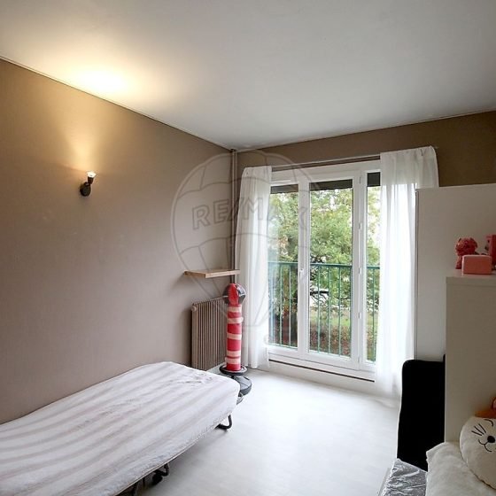 f69aa3de-037a-4124-9c4c-2808be35d182