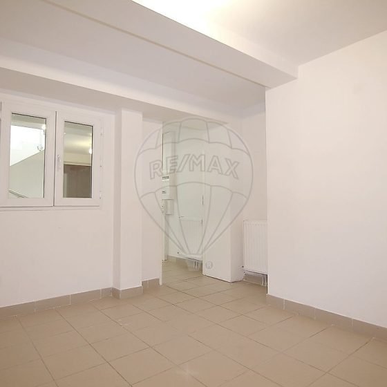 f918ecec-d81a-4d16-87aa-e2ae5eaa2fd2