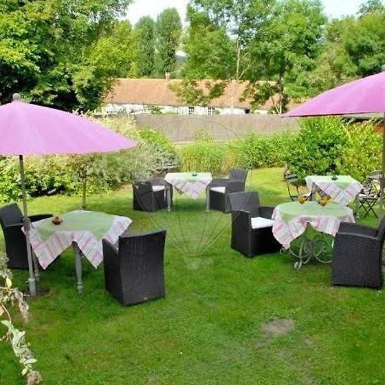 f9bc2d42-ce42-4f1b-a40e-d2bb72a3e69d