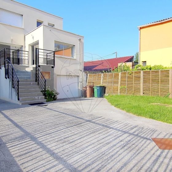 fca832c8-6c7f-4a34-b506-b373c553bccd